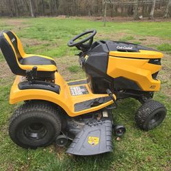 Cub Cadet Riding Mower 