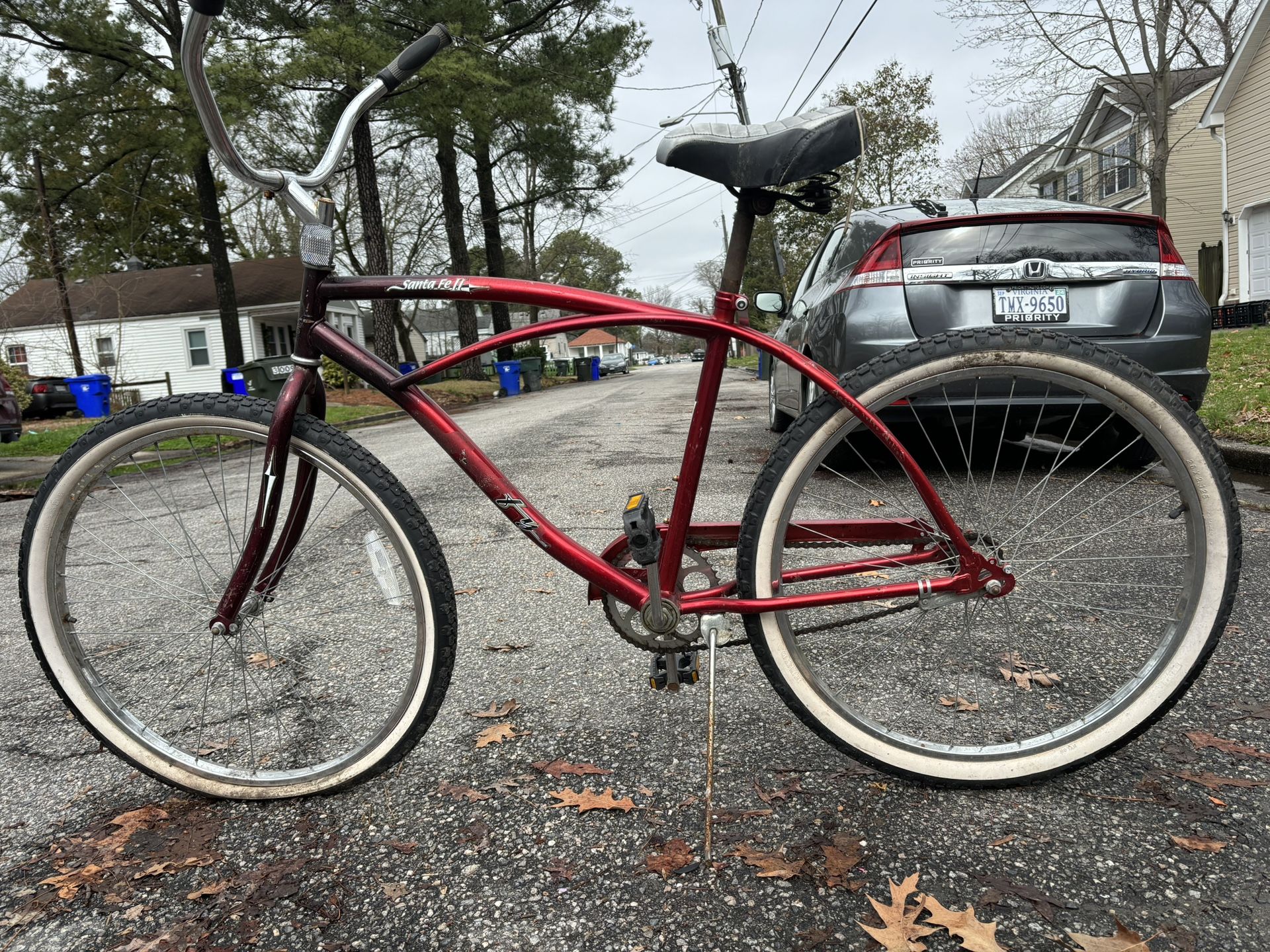 Santa Fell. Beach Cruiser
