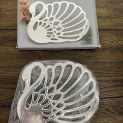 Swan Trivet New In Box 
