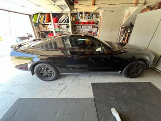 2005 Ford Mustang