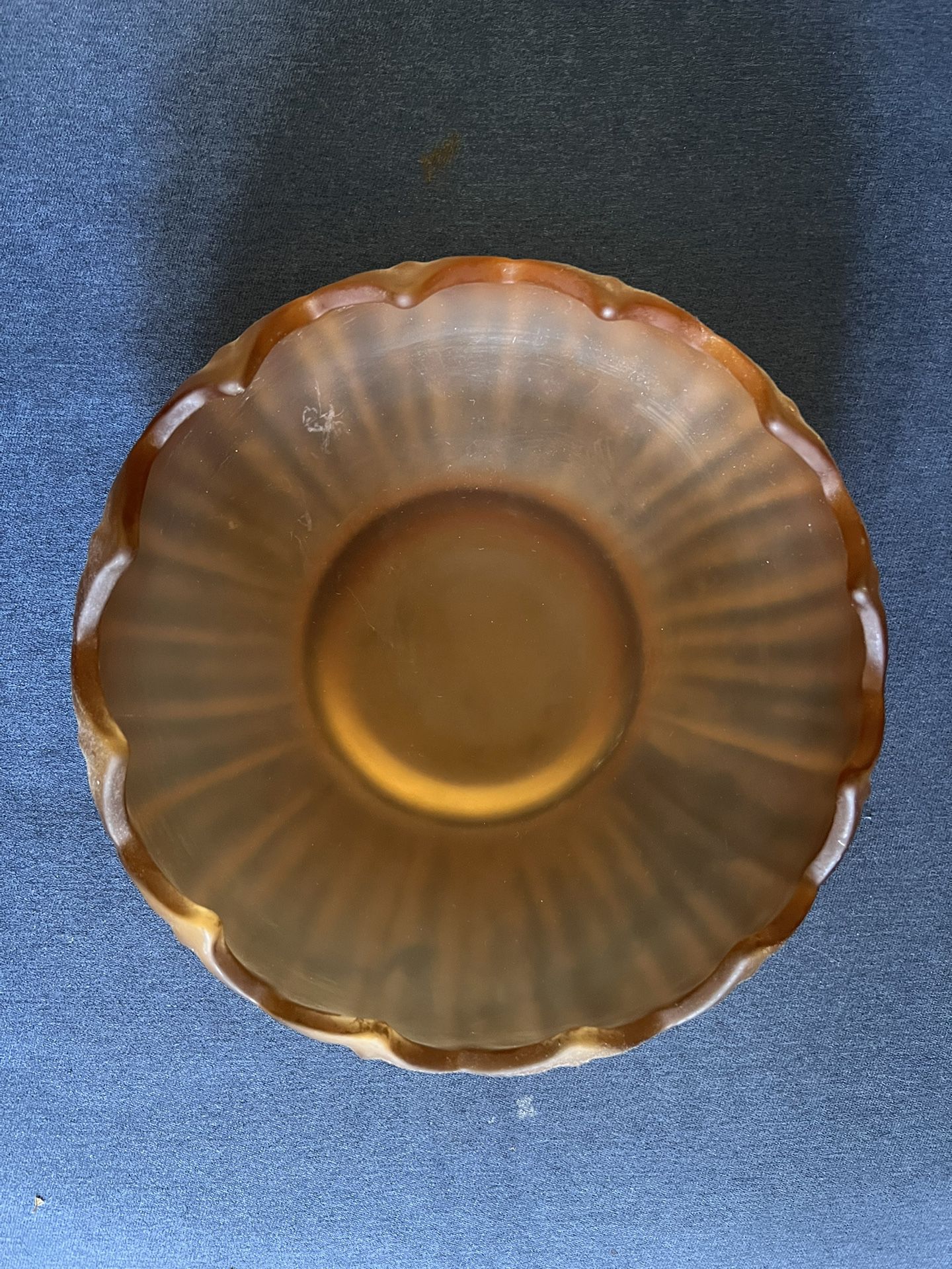 Used Tulip Shaped Centerpiece Bowl