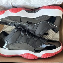 Jordan Bred 11s Low Size 10.5