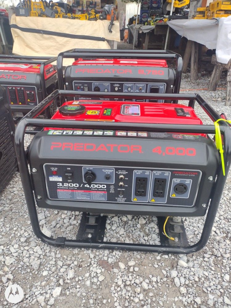 New 4000 Watt Generator