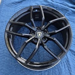 Lamborghini Huracan LP580 610 Front Wheel Used 4T0601017P Lp610 Black Mimas