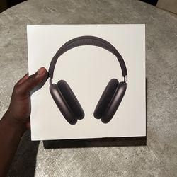 Airpod Maxes