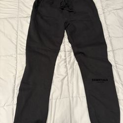 essentials sweatpants black men’s size LARGE
