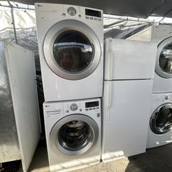 White Lg Front Load Washer And Dryer Gas Set We Deliver And Install🚚