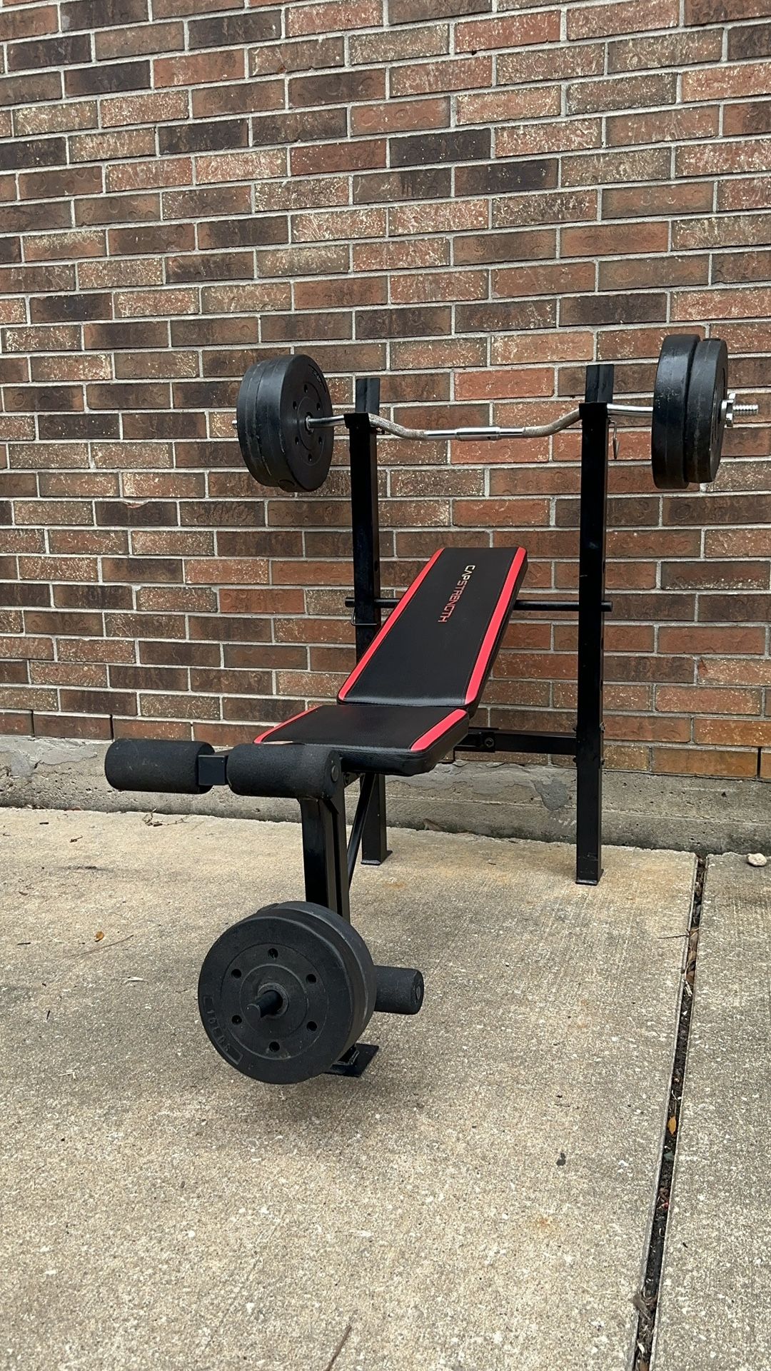 Cap Weight Bench