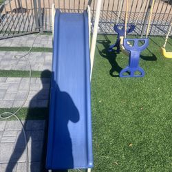 Swing set