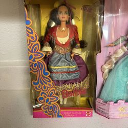 Special Edition Italian Barbie doll, part of the "Dolls of the World" collection, model #2256, released in 1993 (or 1992 in some markets).  Box damage