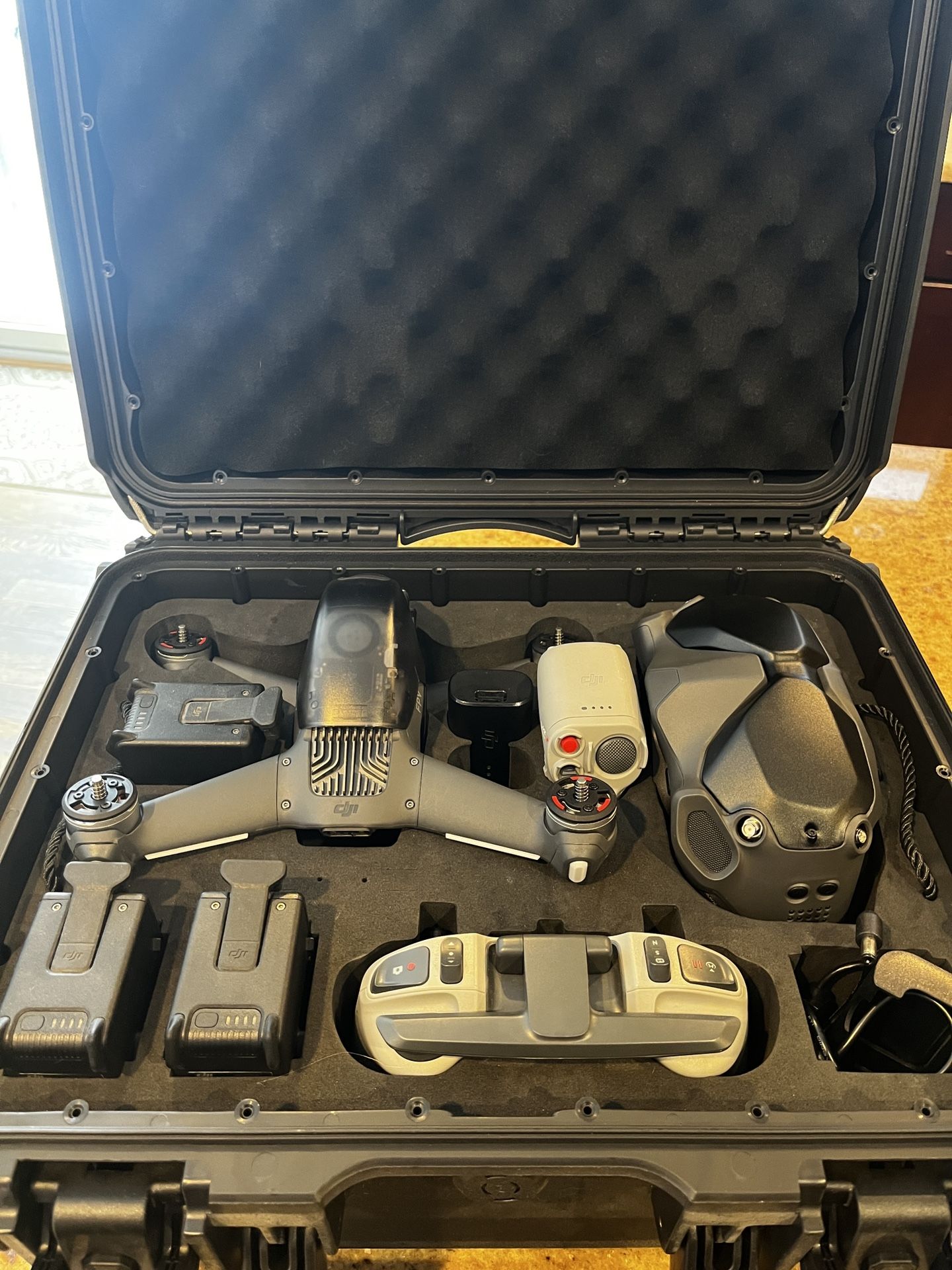DJI FPV ULTIMATE BUNDLE *USED-READ DESCRIPTION*