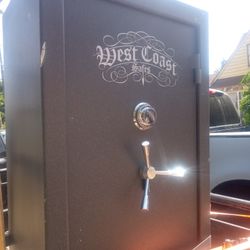 Gun Safe For Sale $800