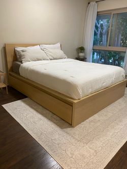 IKEA Malm Bed Frame - Queen - 4 Storage Drawers