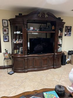 Wooden Antique Tv Consul 