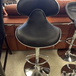 Bar stool new