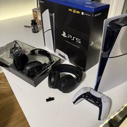 PlayStation 5 W Controller, 2 Like New Headsets,  Ps5 Camera 