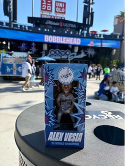 Dodger bobble head