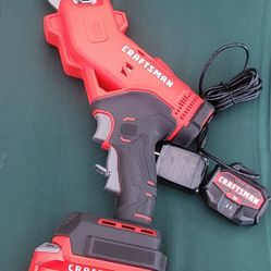 CRAFTSMAN 20V 4.3 IN STEEL PRUNING SAW KIT
