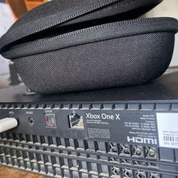 Xbox 1 X  + Elite Xbox Controller 