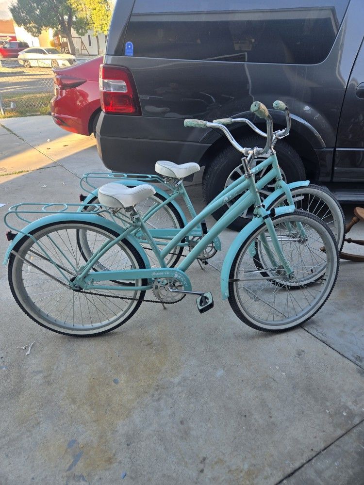 couple beach cruiser bikes 26 adult