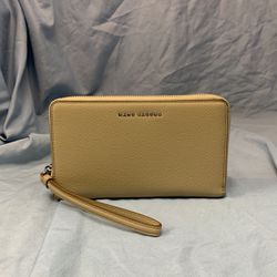 Marc Jacobs Wallet Khaki Leather Womens Wallet# I-21669