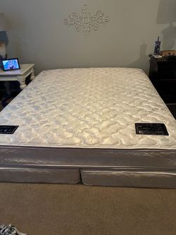 California King Mattress Set