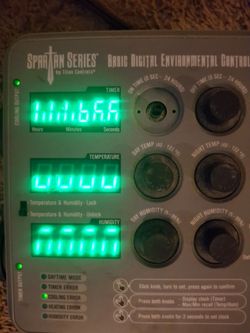 Titan Controls Spartan Series Basic Digital Environmental Controller (Temperature, CO2 Timer and Humidity)