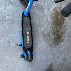 2 (two) Razor Electric Scooter E100 W/ Charger 