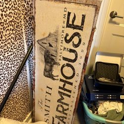 Farmhouse Sign 
