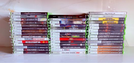 44 Xbox 360 Games (Protective Sleeved Cases)
