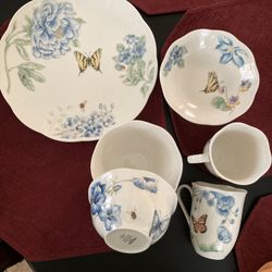 Dinnerware 16 Set By Lenox