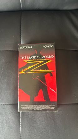 The Mask of Zorro VHS Tape