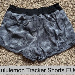 Lululemon Tracker Shorts Size 8