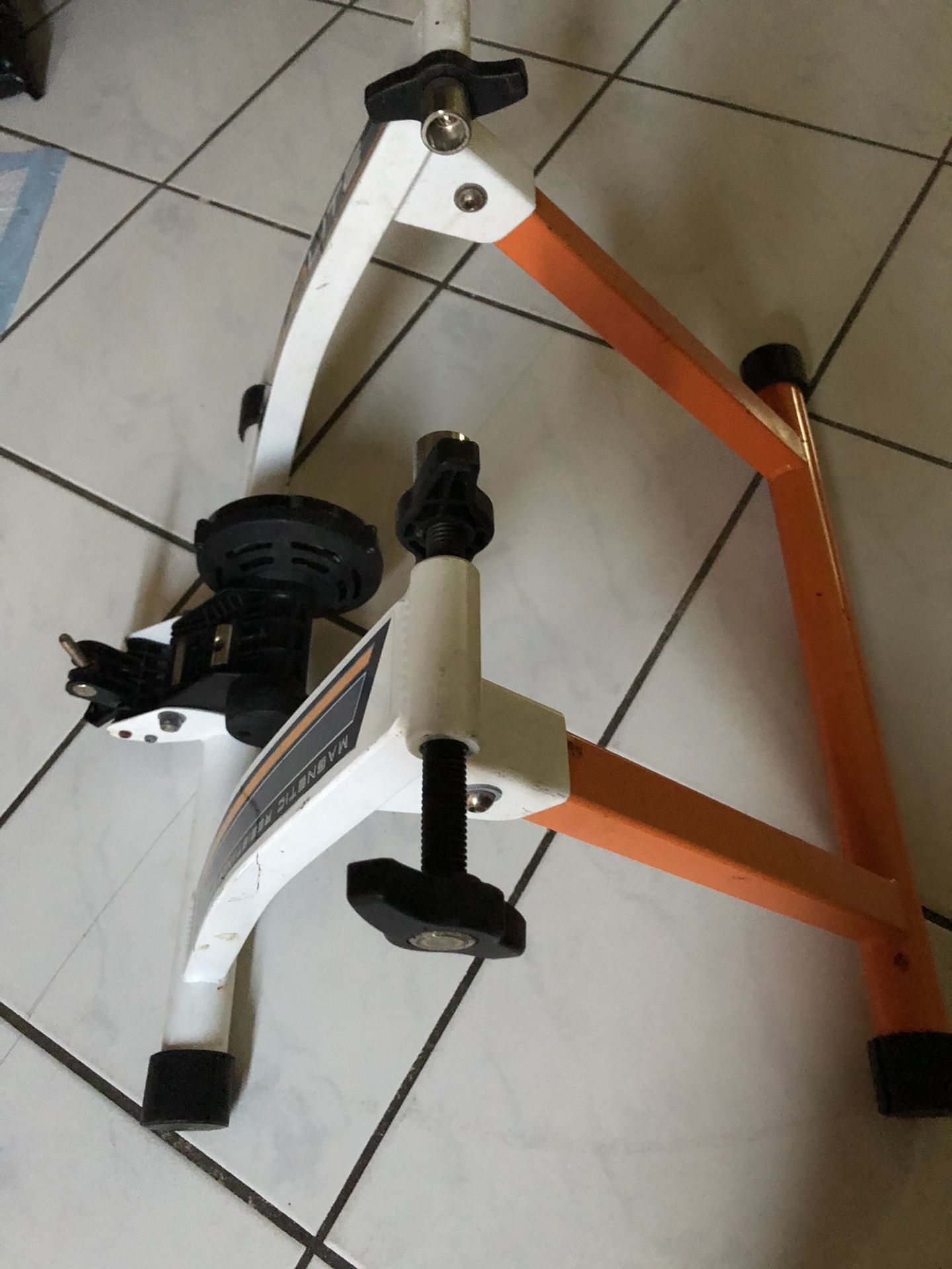 sunlite magnetic resistance trainer manual