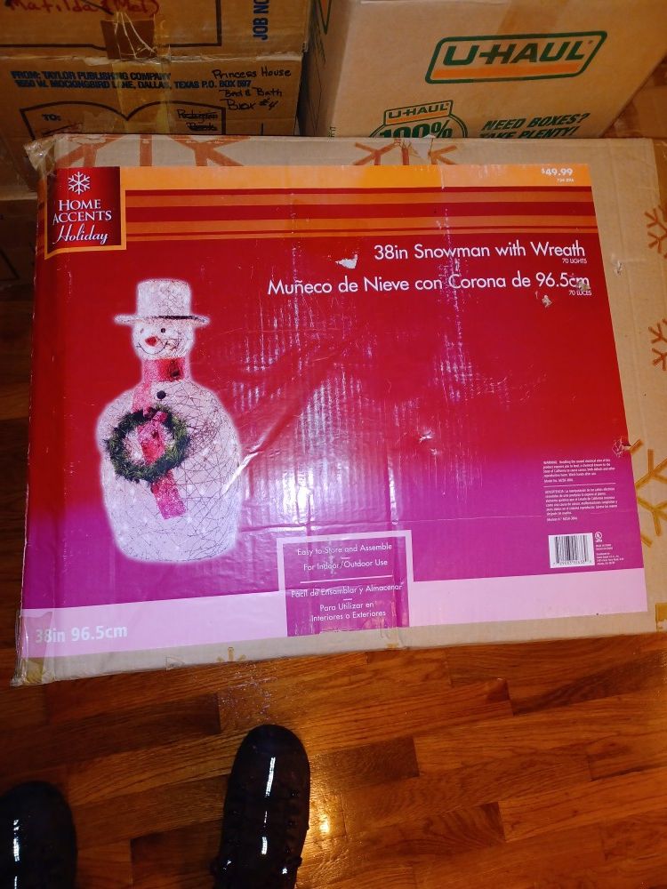 Outdoor Wicker Snowman