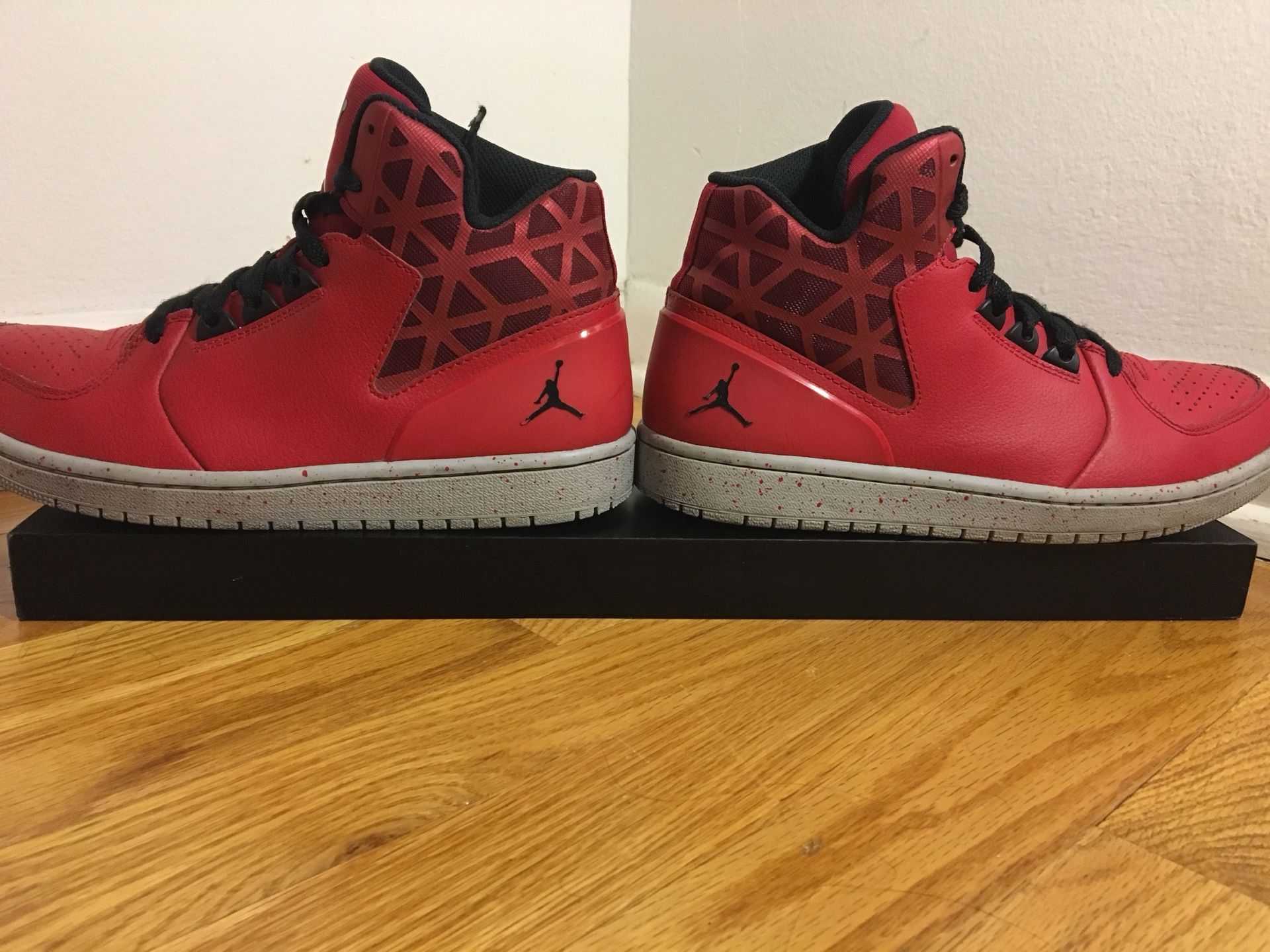 Nike Jordan 1 Flight 3 Red Gray Size 8 for Sale in Woodridge IL