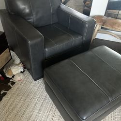 Leather Arm Chair With Ottoman - Great Condition 