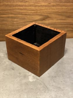 Reclaimed wood planter