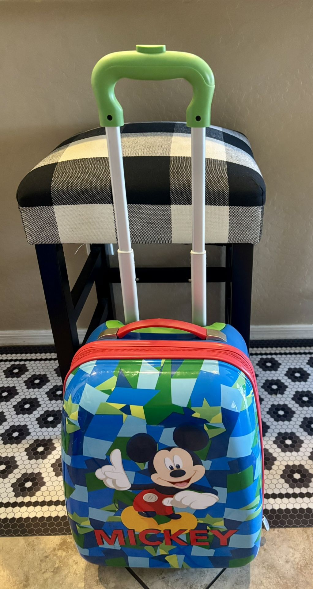 kids rolling suitcase