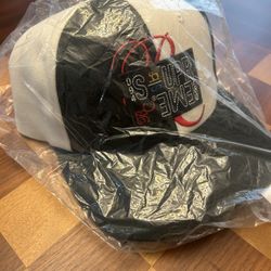 Supreme Hat