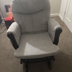 Rocking Chair 