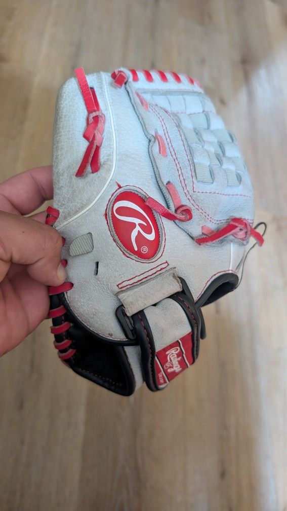 Rawling 11inch Mike Trout Youth Glove