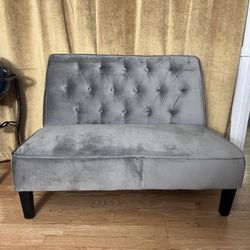 Gray Tufted Setee/Sofa chair - New