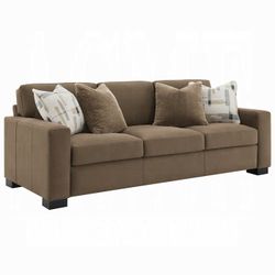 Darya Sofa w/4 Pillows - Brand New
