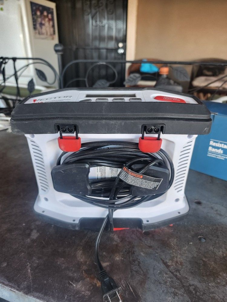 Battery Charger 