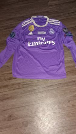 Real Madrid 16/17 Season Ronaldo Jersey 