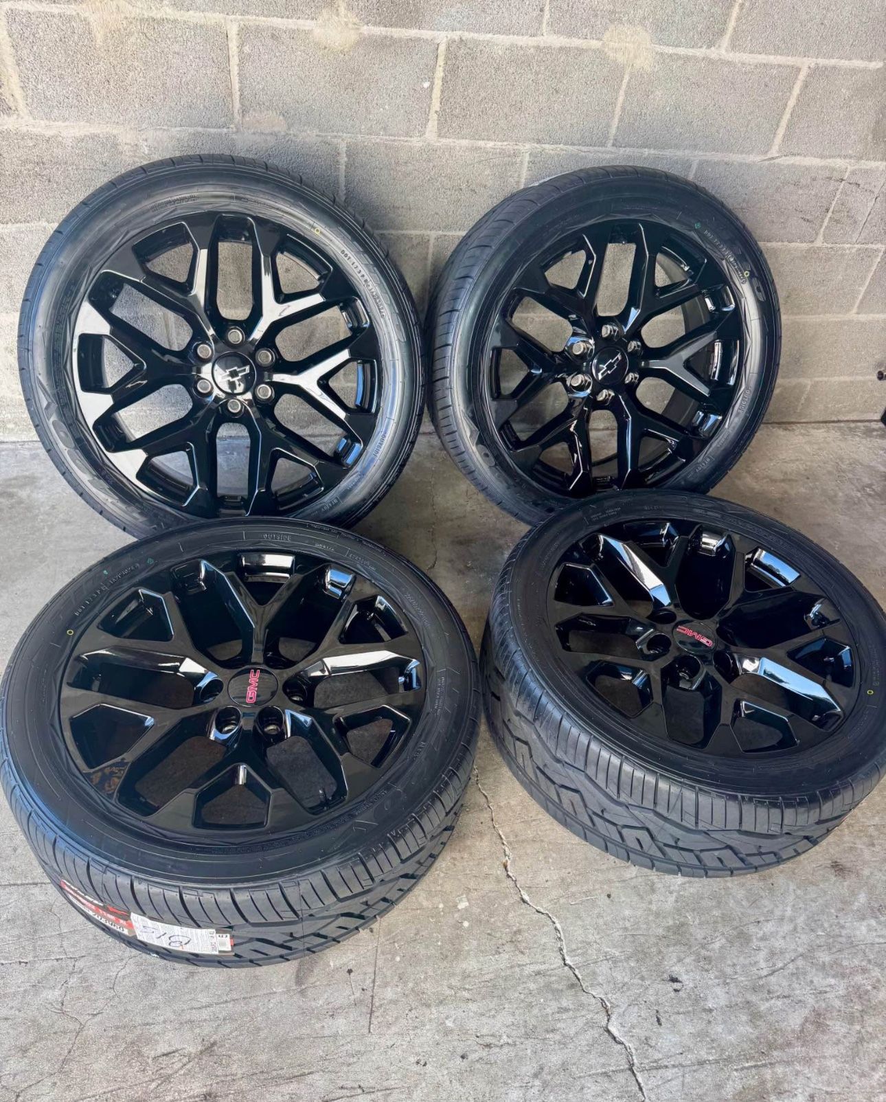 22” Snowflakes Wheels Tires Chevy Silverado Gmc Sierra Tahoe Yukon Suburban Rims wheels tires