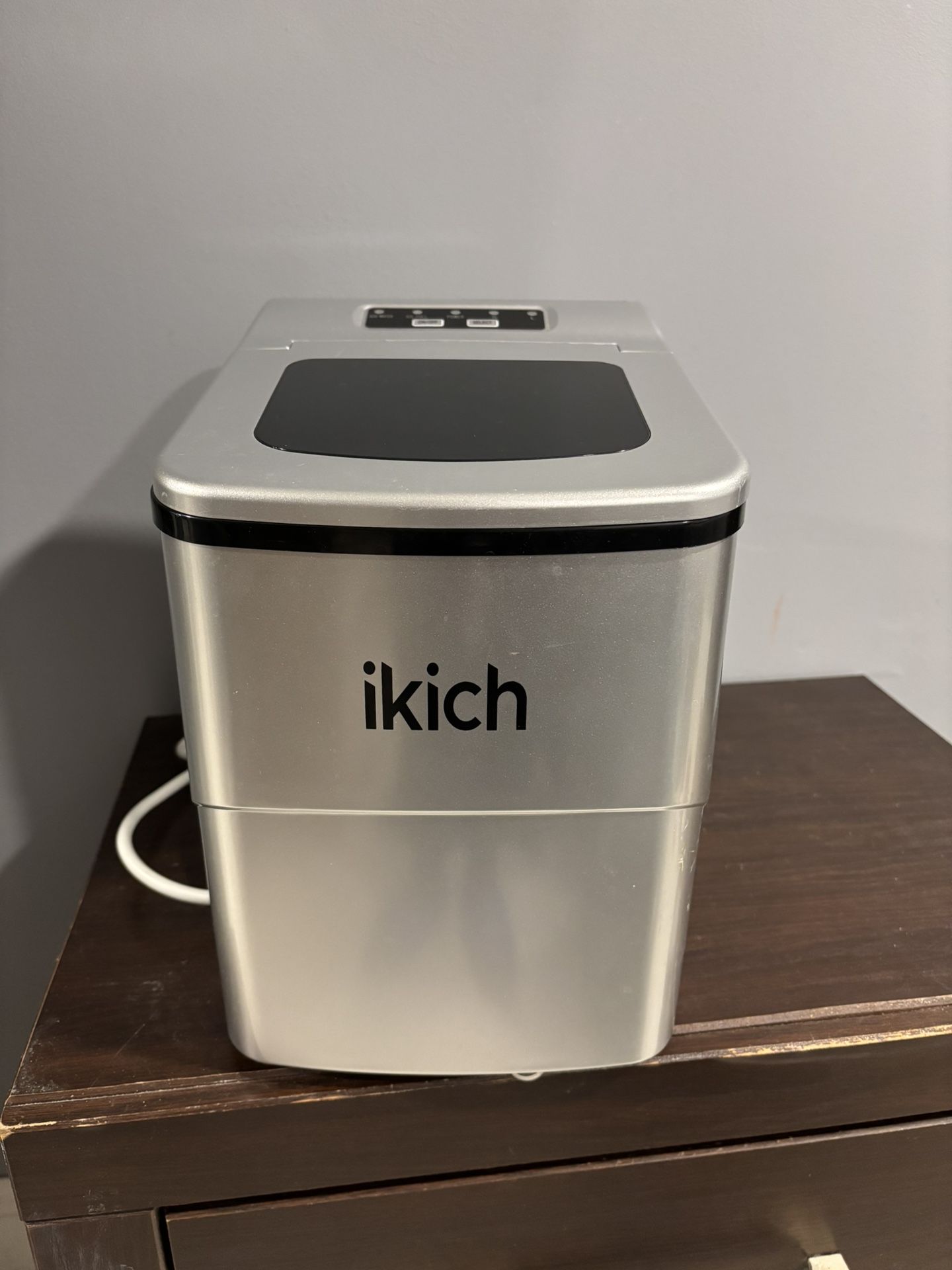 Ice Maker