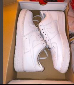 Nike Air Force 1 Low '07 "Triple White" size 10