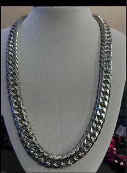 22”   14mm Stainless Cuban Chain, Hypoallergenic wear anywhere Pool Beach etc!!🔥🔥🔥